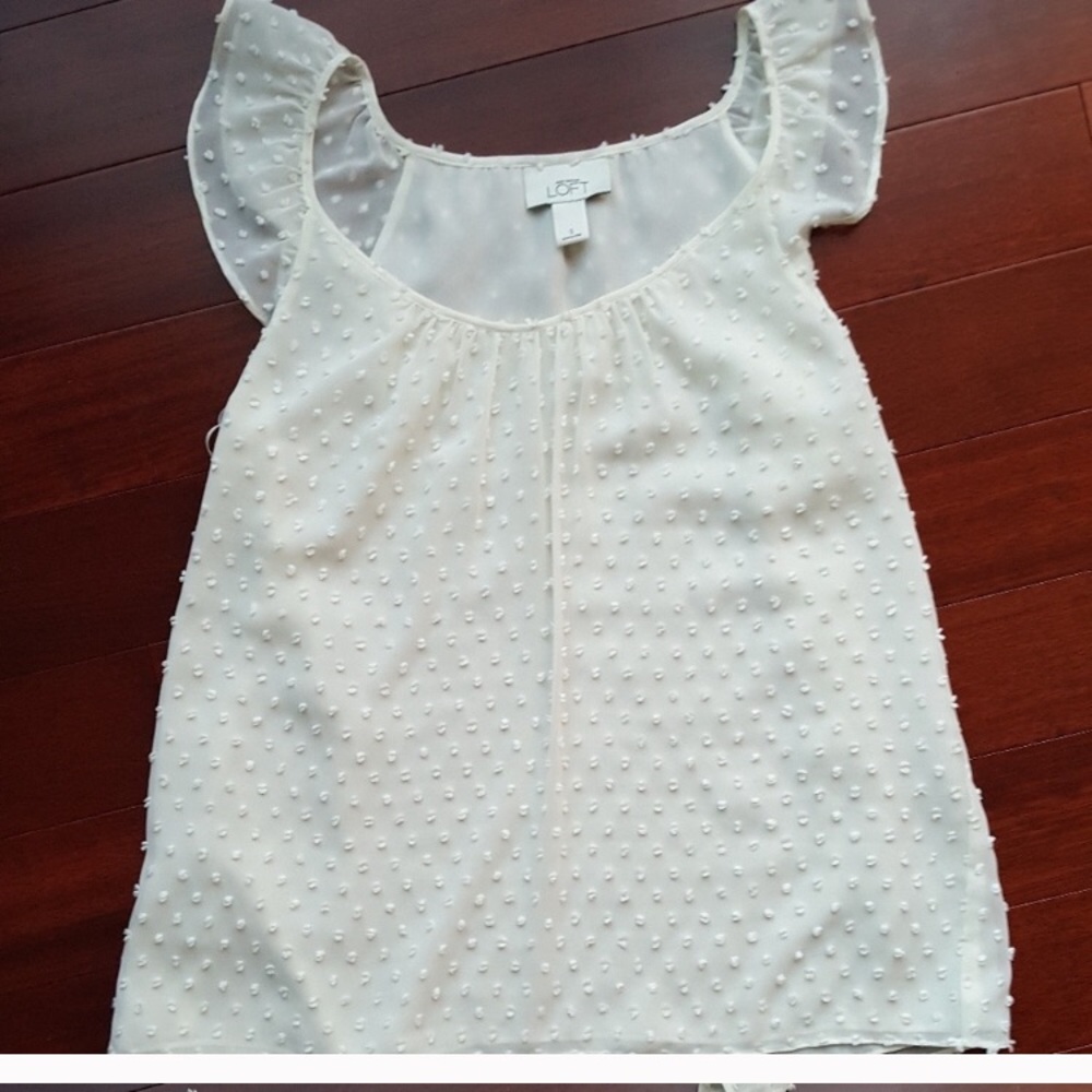 Ann Taylor LOFT flutter top
